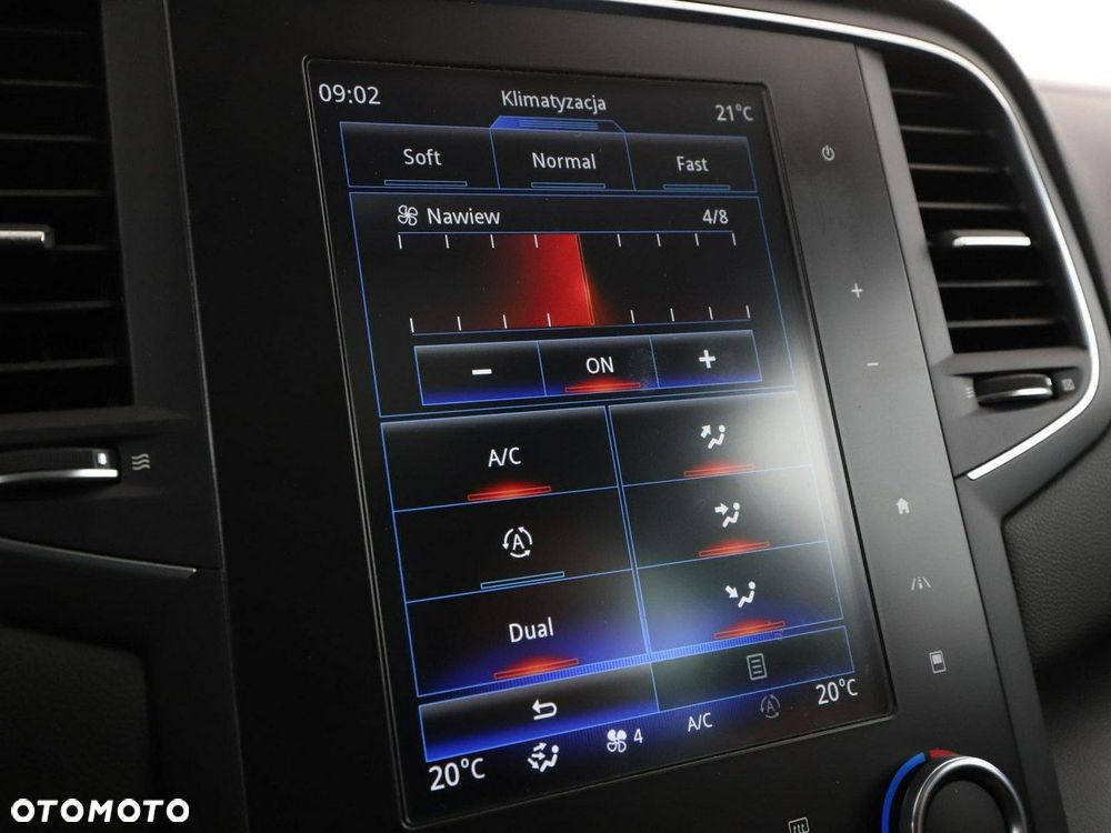 Renault Megane ENERGY TCe 205 EDC GT - 30
