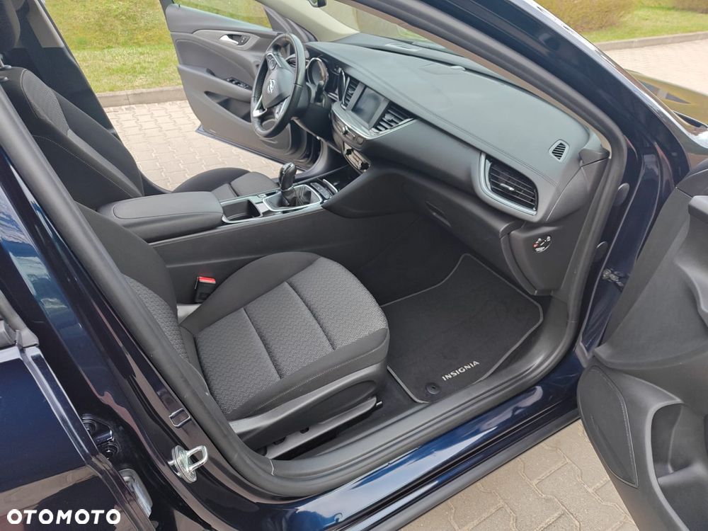 Opel Insignia - 20