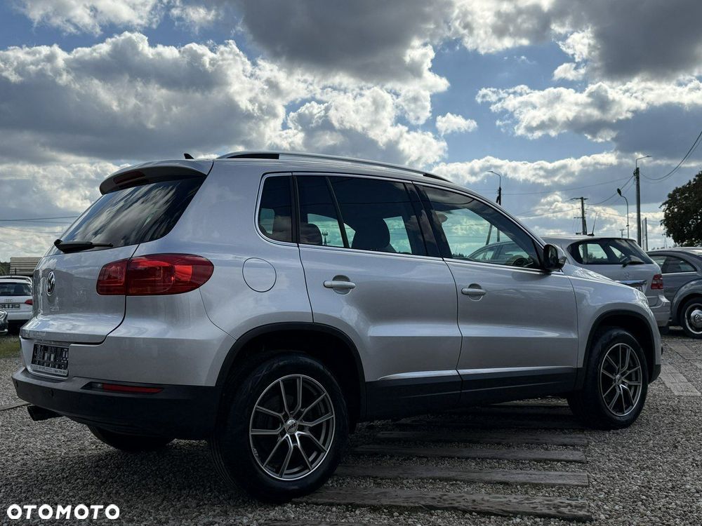 Volkswagen Tiguan - 4