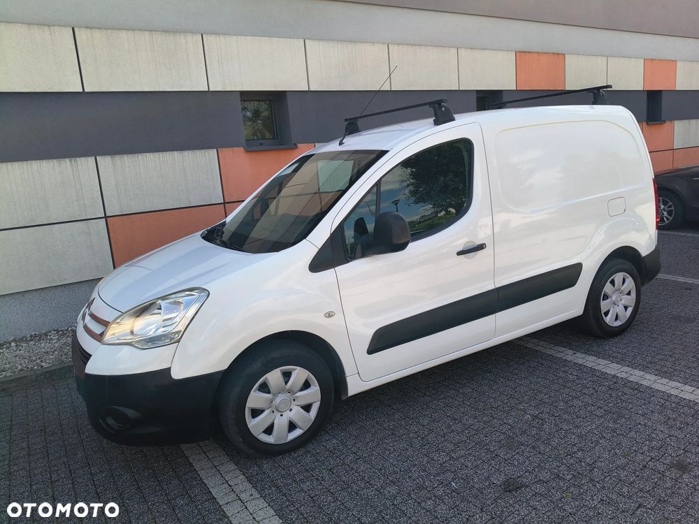 Citroën BERLINGO 1.6 HDI (90KM) 5-BIEGÓW (L1H1) KLIMA WEBASTO STAN IDEALNY 100% BEZWYPADKOWY SERWIS KM NIE MA RDZY - 2