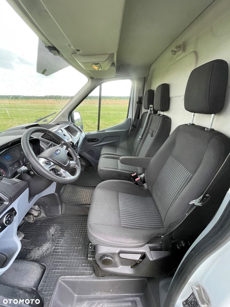 Ford Transit - 10