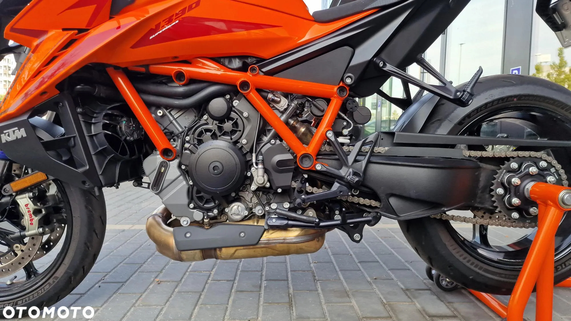 KTM Super Duke - 18