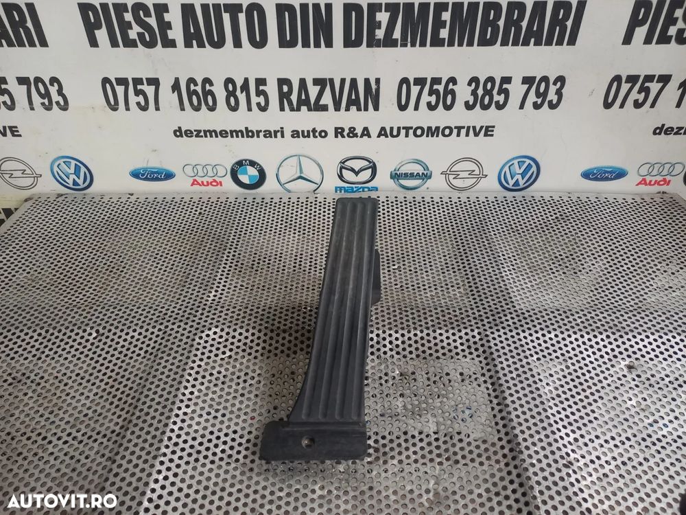 Pedala Acceleratie Bmw F30 F31 2.0 Diesel N47D20D Cod  - Dezmembrari Arad - 3