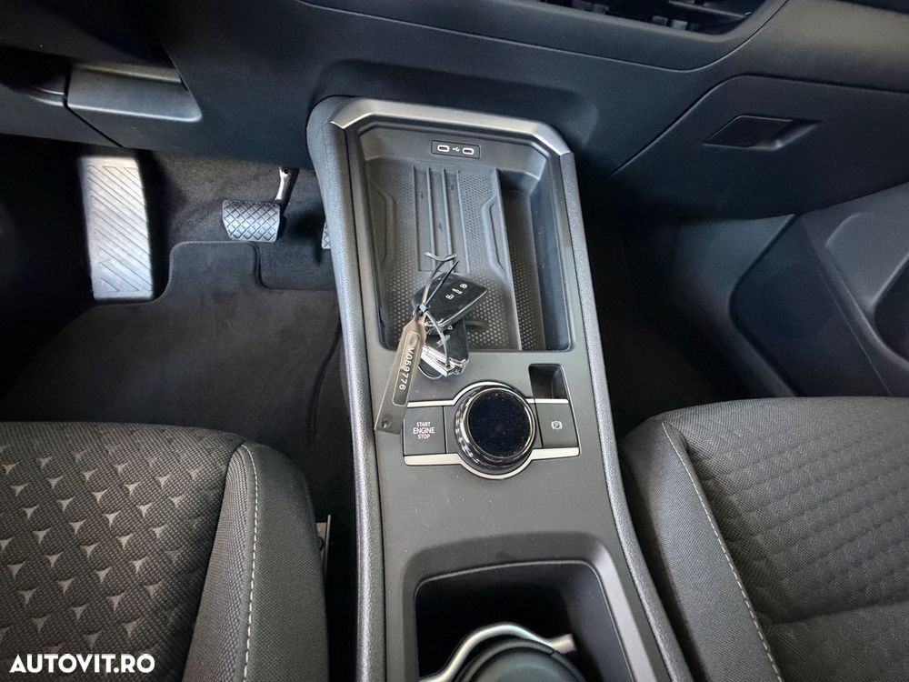 Volkswagen T-Roc 1.5 eTSI 115 CP DSG MHEV Life - 12