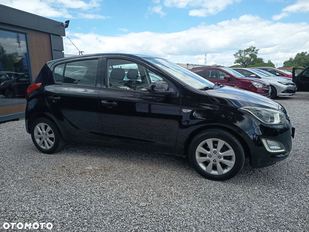 Hyundai i20 1.25 Comfort - 10