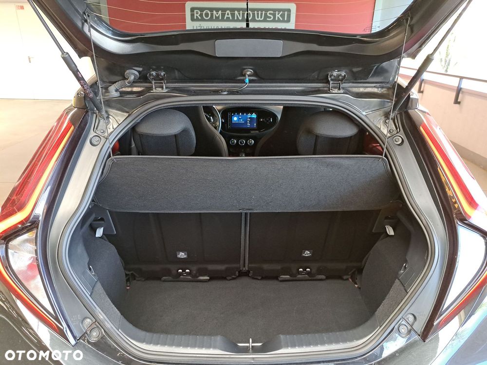Toyota Aygo X 1.0 VVT-i Style CVT - 14