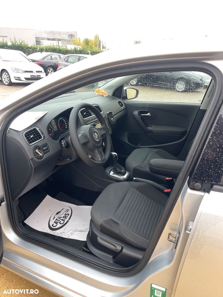 Volkswagen Polo 1.6 TDI DSG Comfortline - 27