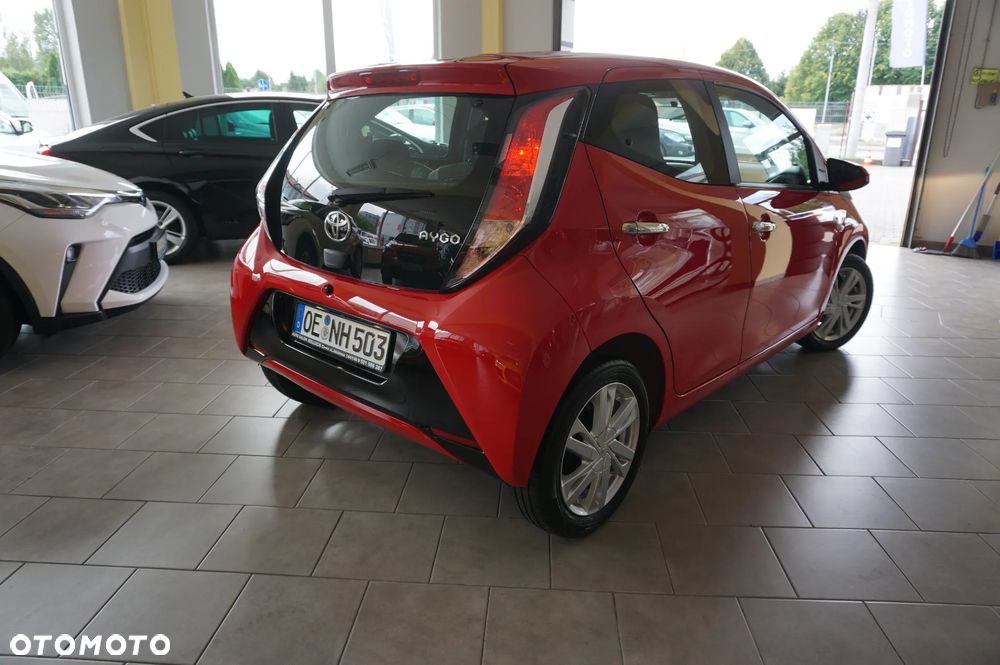 Toyota Aygo x-play Edition-S - 5