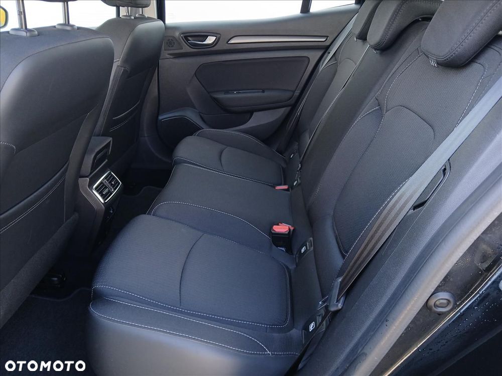 Renault Megane 1.5 Blue dCi Zen - 12