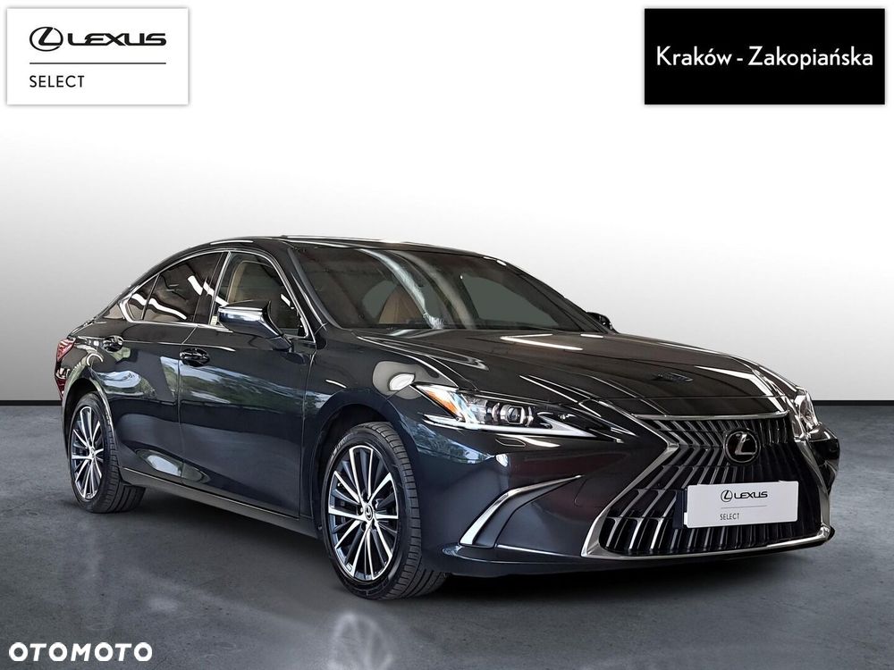 Lexus ES 300h Business Edition - 4