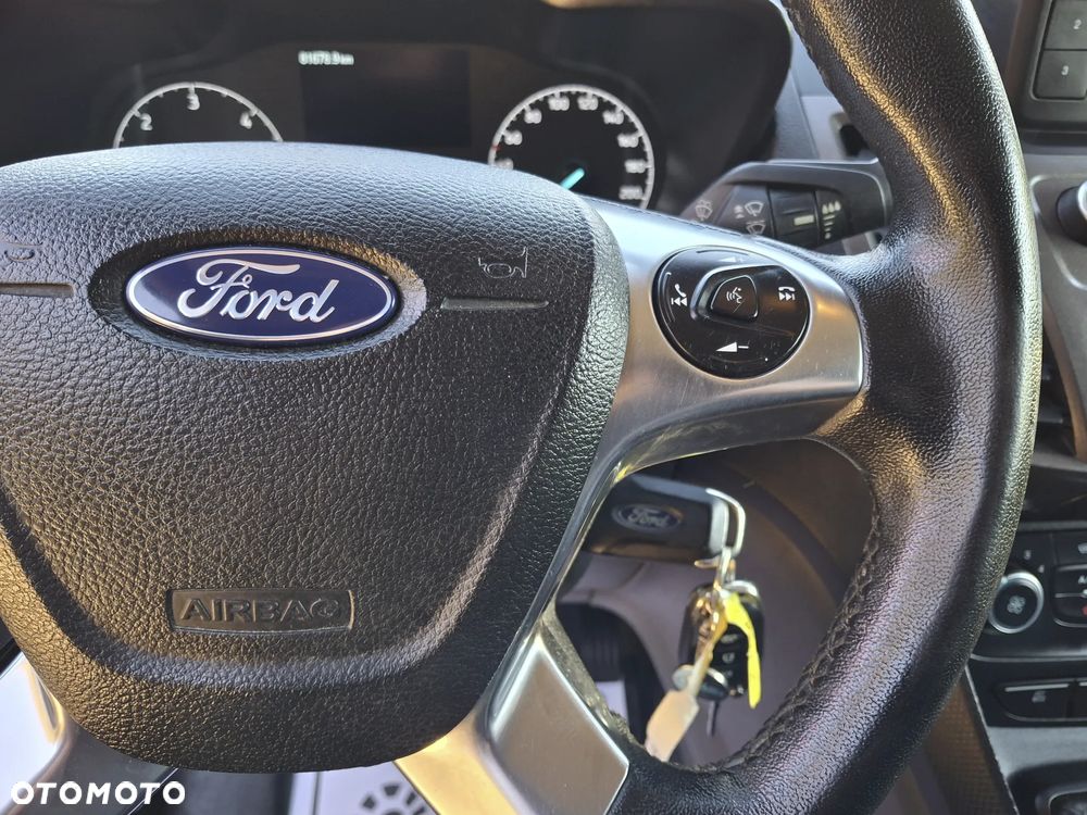 Ford TRANSIT CONNECT TREND - 25