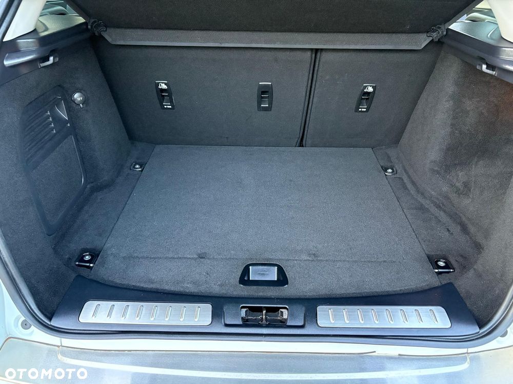 Land Rover Range Rover Evoque D180 S - 11