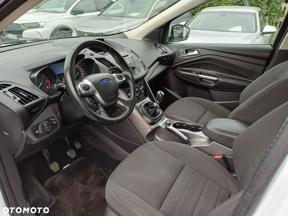Ford Kuga 2.0 TDCi 4WD Titanium - 14
