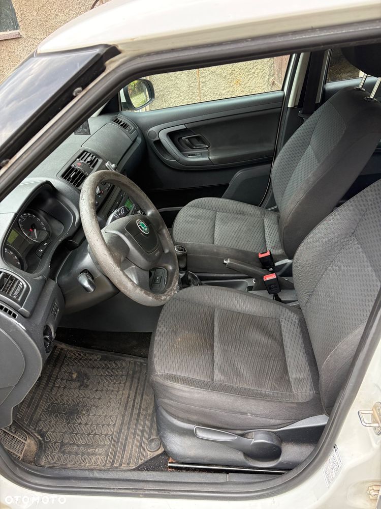 Skoda Fabia 1.6 TDI DPF Classic - 8