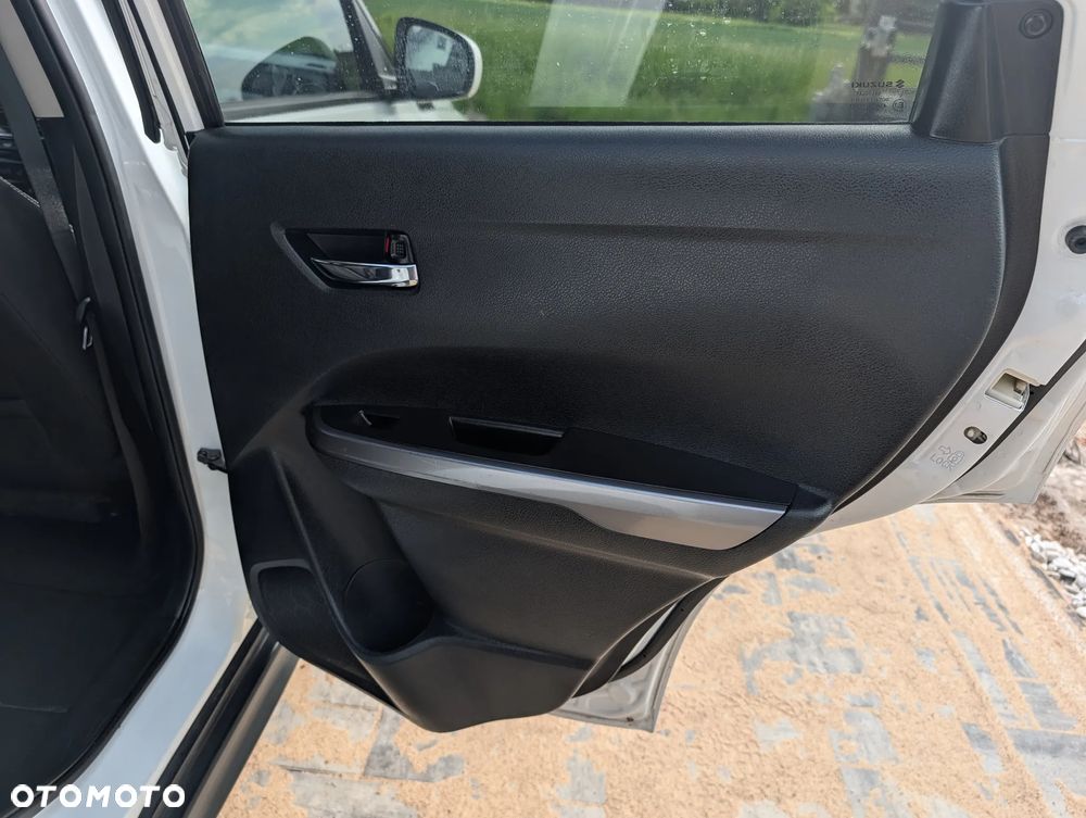 Suzuki Vitara 1.0 Boosterjet Club - 32