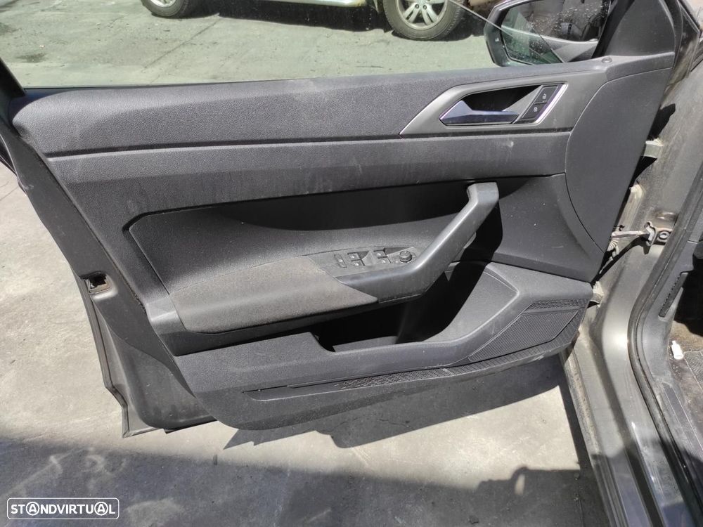 FORRA DA PORTA FRENTE ESQUERDA VOLKSWAGEN POLO VI AW108.2017 - 1