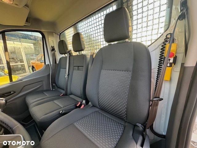 Ford Transit - 16