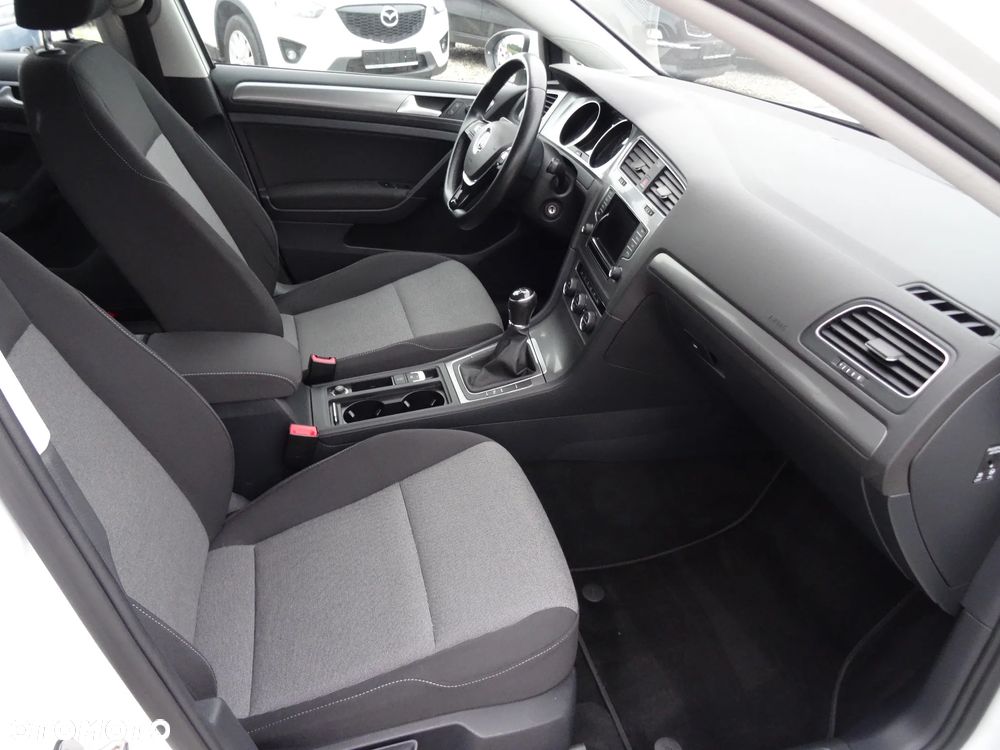Volkswagen Golf 1.2 TSI BlueMotion Technology Trendline - 17