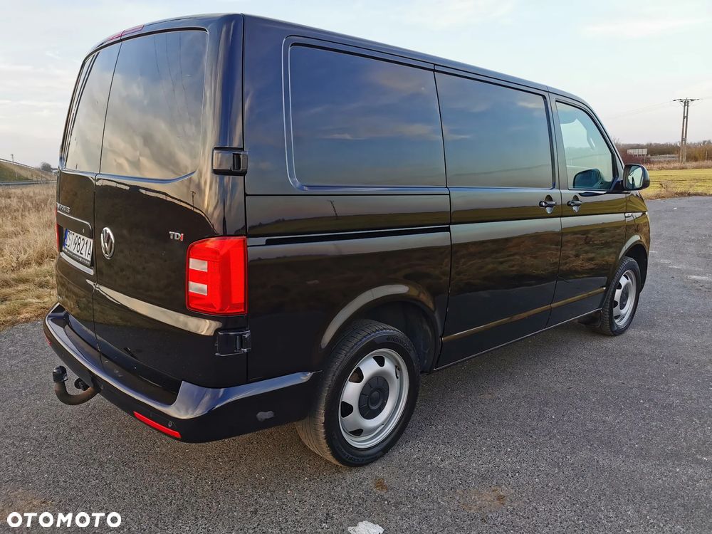Volkswagen Transporter T6 2.0 TDi DSG L1H1 VAT-1 bardzo bogaty Faktura Vat 23% - 5