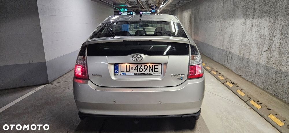 Toyota Prius 1.5 VVT-i Sol - 9