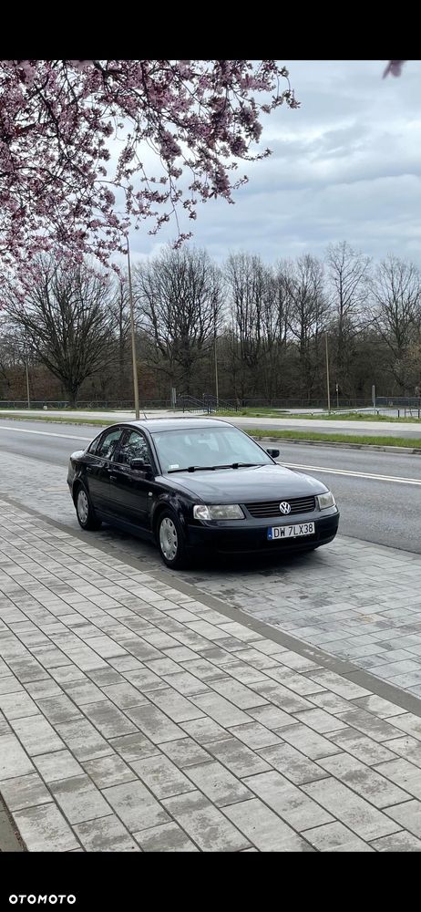 Volkswagen Passat 1.9 TDI - 1