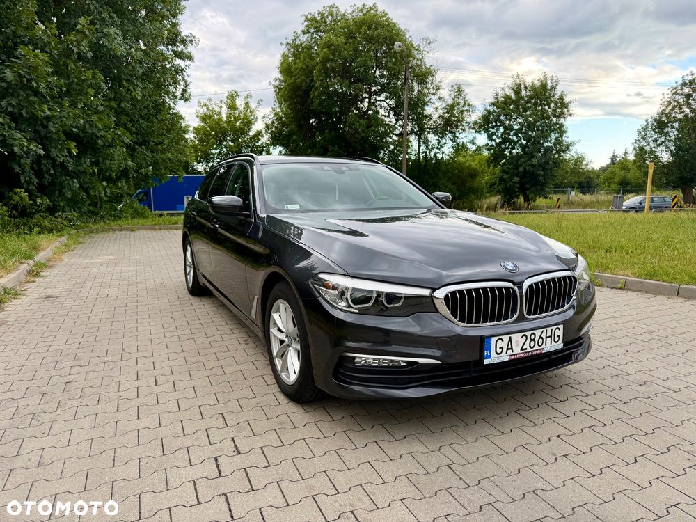 BMW Seria 5 525d - 4