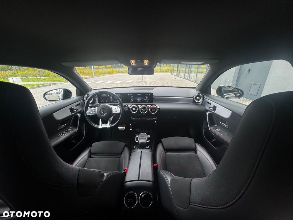 Mercedes-Benz Klasa A 220 4-Matic AMG Line 7G-DCT - 10