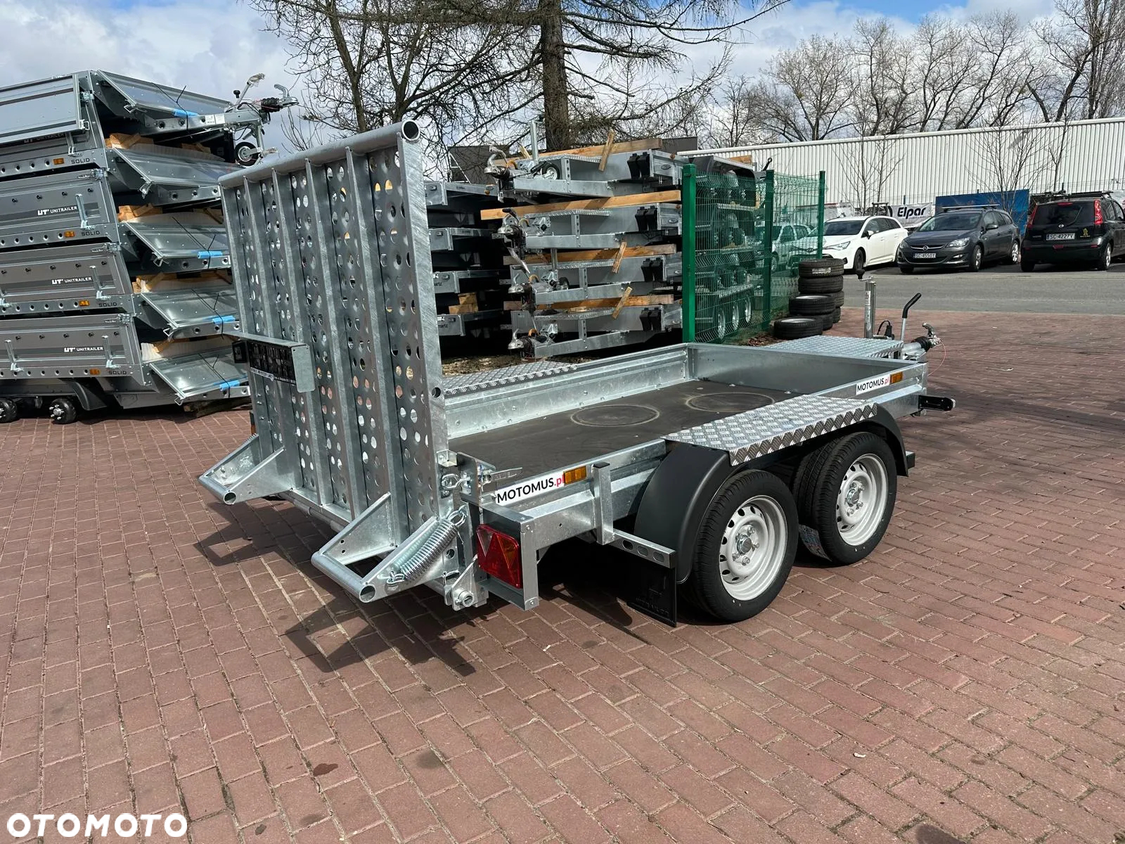 Inny Przyczepa do przewozu sprzętu budowlanego B 260/2 260x150 2700kg 2 osie pod koparke koparka walec MOTOMUS - 6