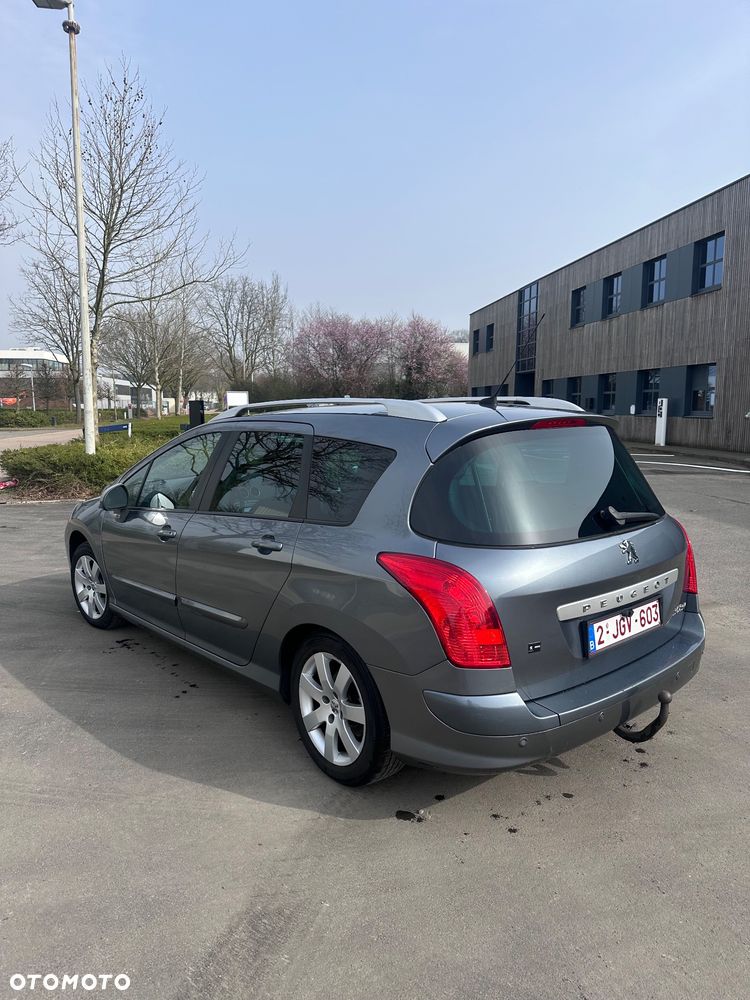 Peugeot 308 1.6 Premium - 4