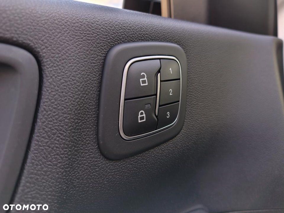 Ford Kuga - 20