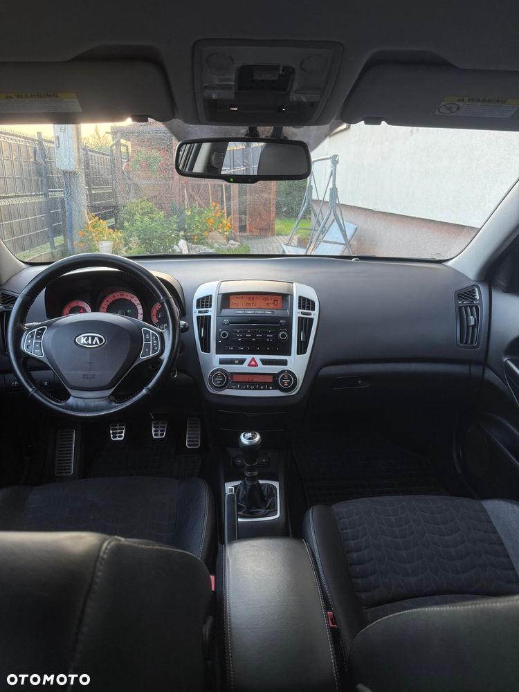 Kia Ceed 1.6 Crdi M - 16
