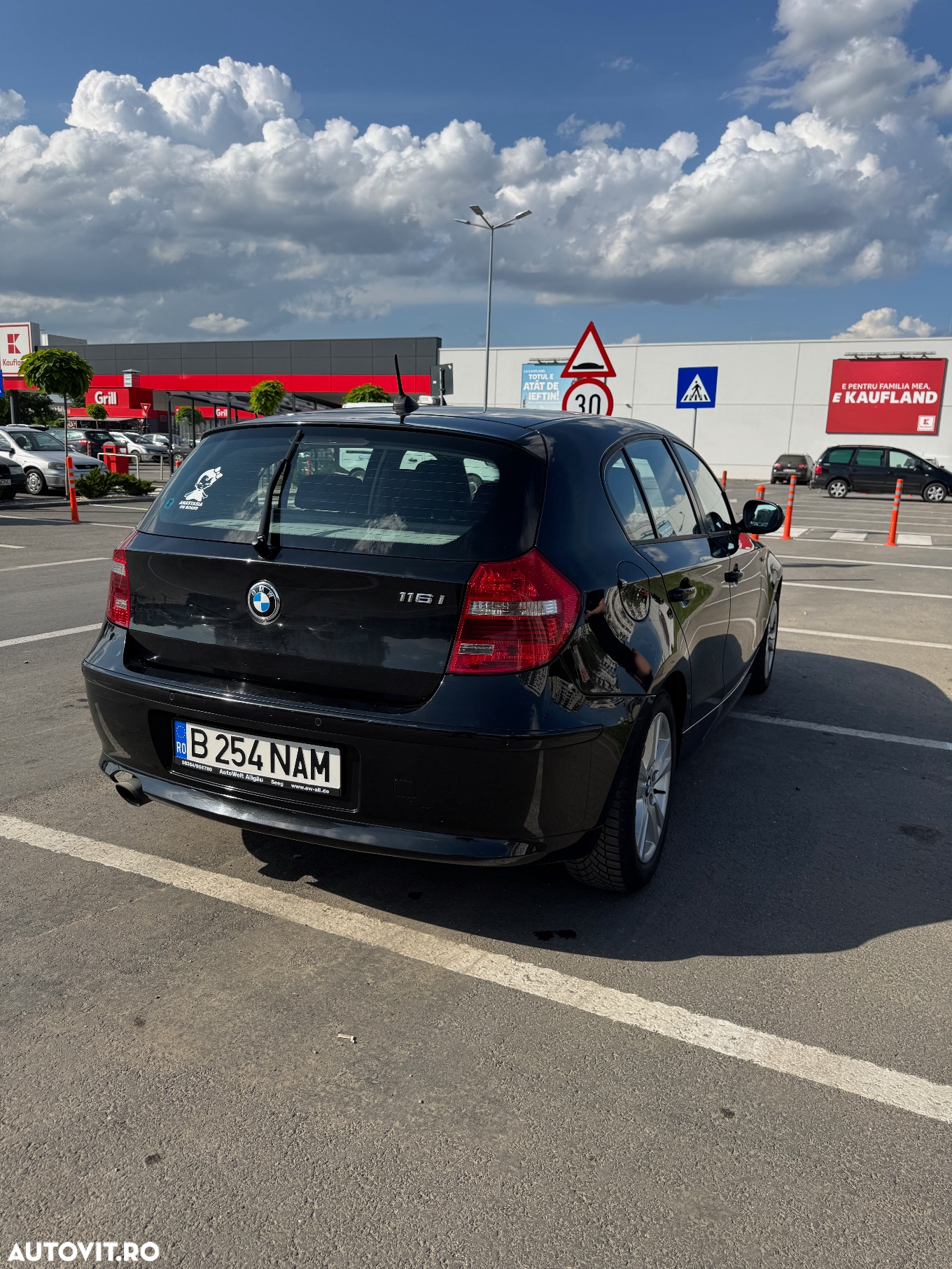 BMW Seria 1 116i - 5