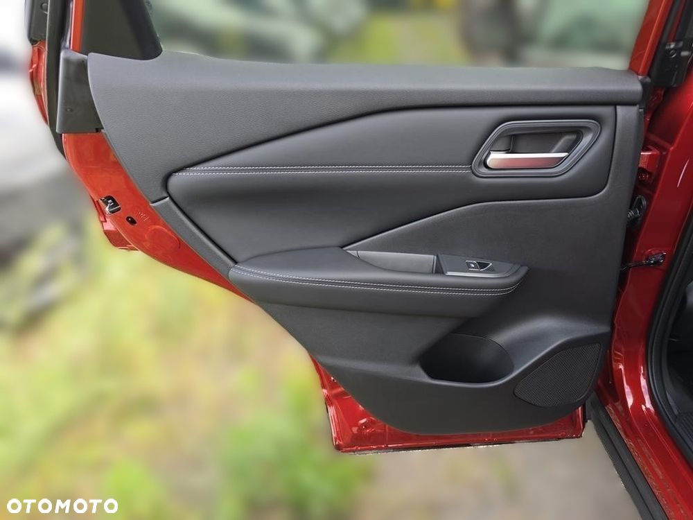 Nissan Qashqai 1.3 DIG-T mHEV N-Connecta Xtronic - 8