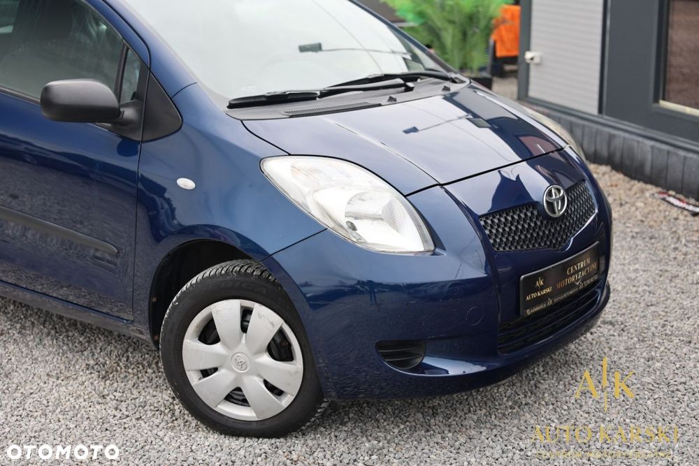 Toyota Yaris - 8