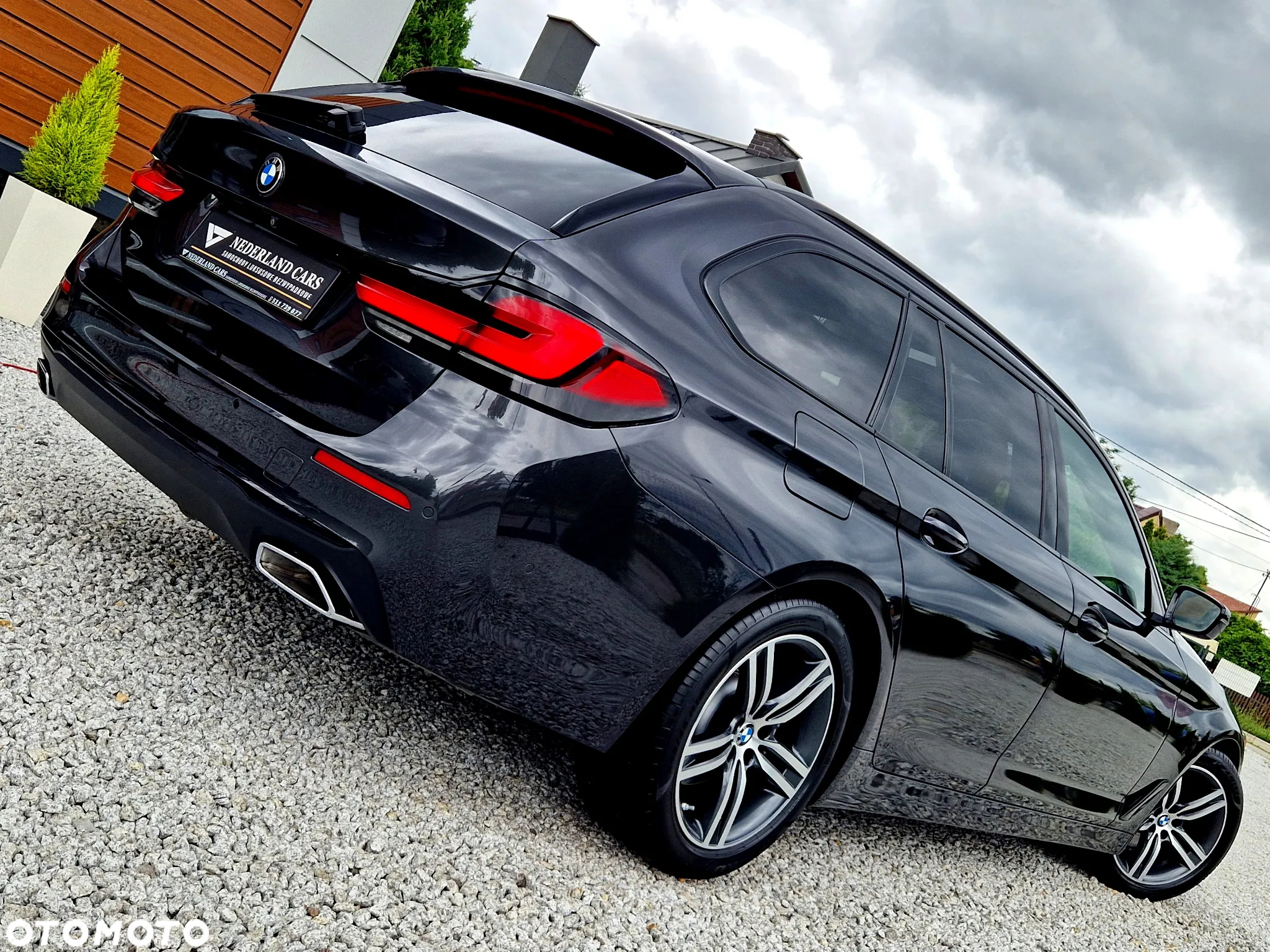 BMW Seria 5 520d Touring - 32