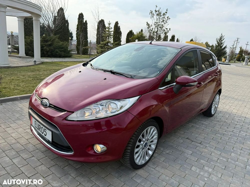 Ford Fiesta 1.6 TDCI DPF Titanium - 5