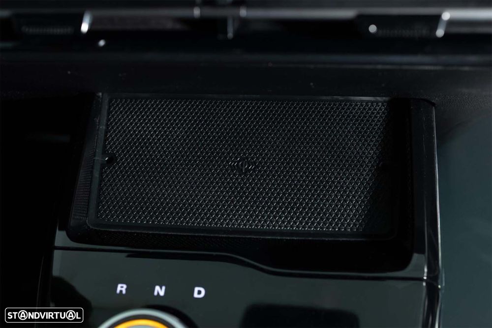 MG MG4 64 kWh Luxury - 46