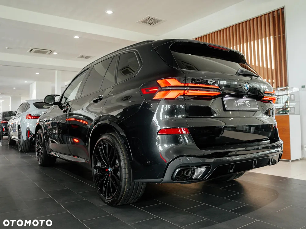BMW X5 M M60i xDrive - 4