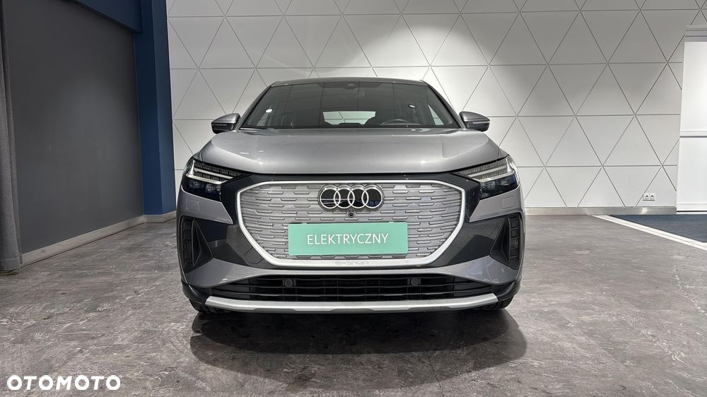 Audi Q4 e-tron - 9