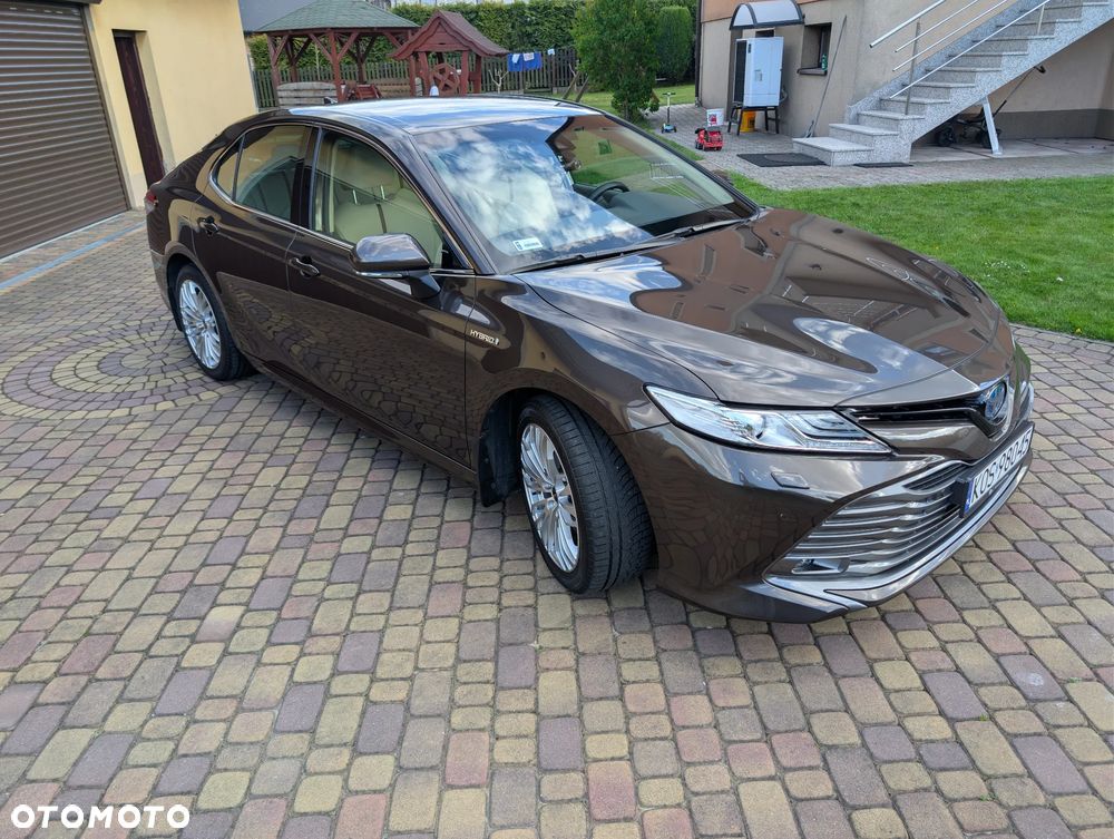Toyota Camry 2.5 Hybrid Executive CVT - 4