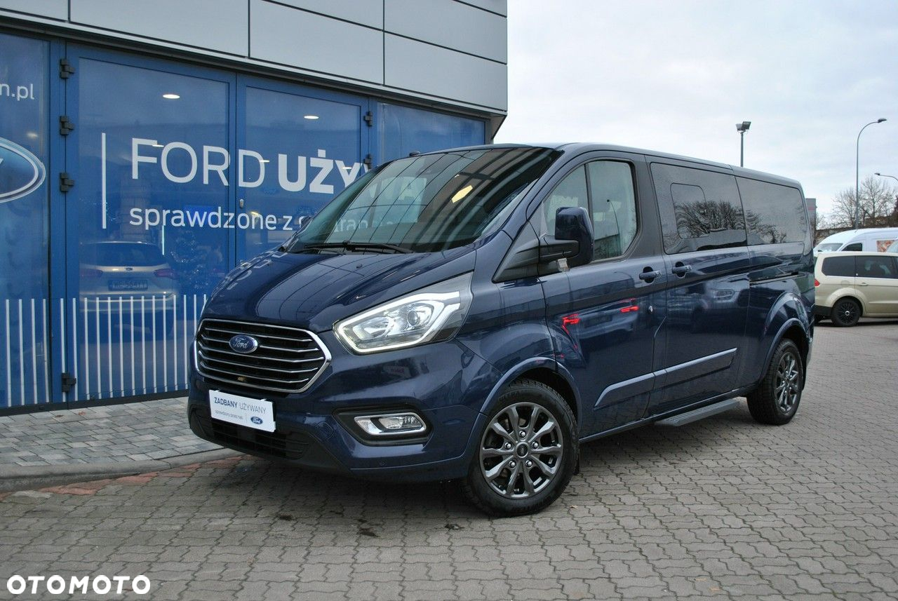 Ford Tourneo Custom - 3