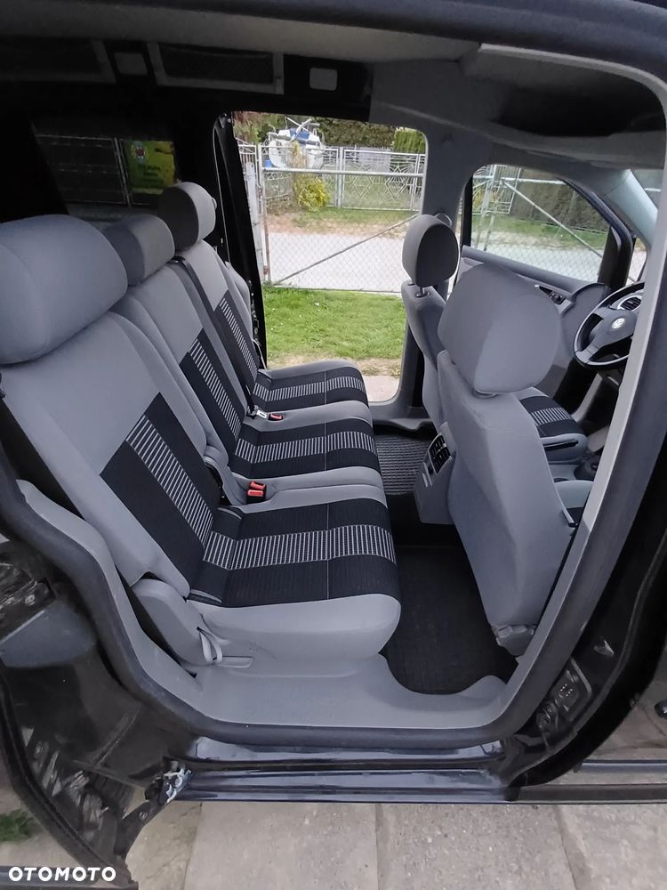 Volkswagen Caddy 1.6 Life Style (5-Si.) - 13