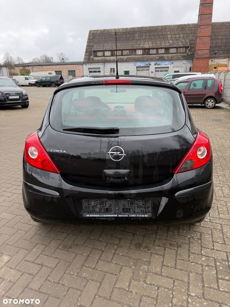 Opel Corsa 1.4 16V Color Edition - 9