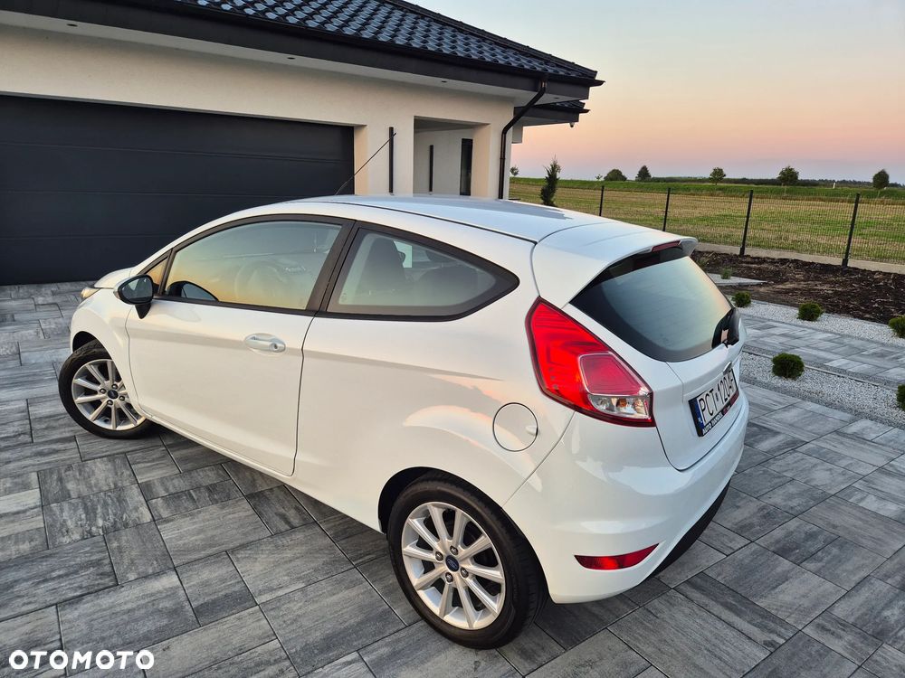Ford Fiesta 1.25 Celebration - 14