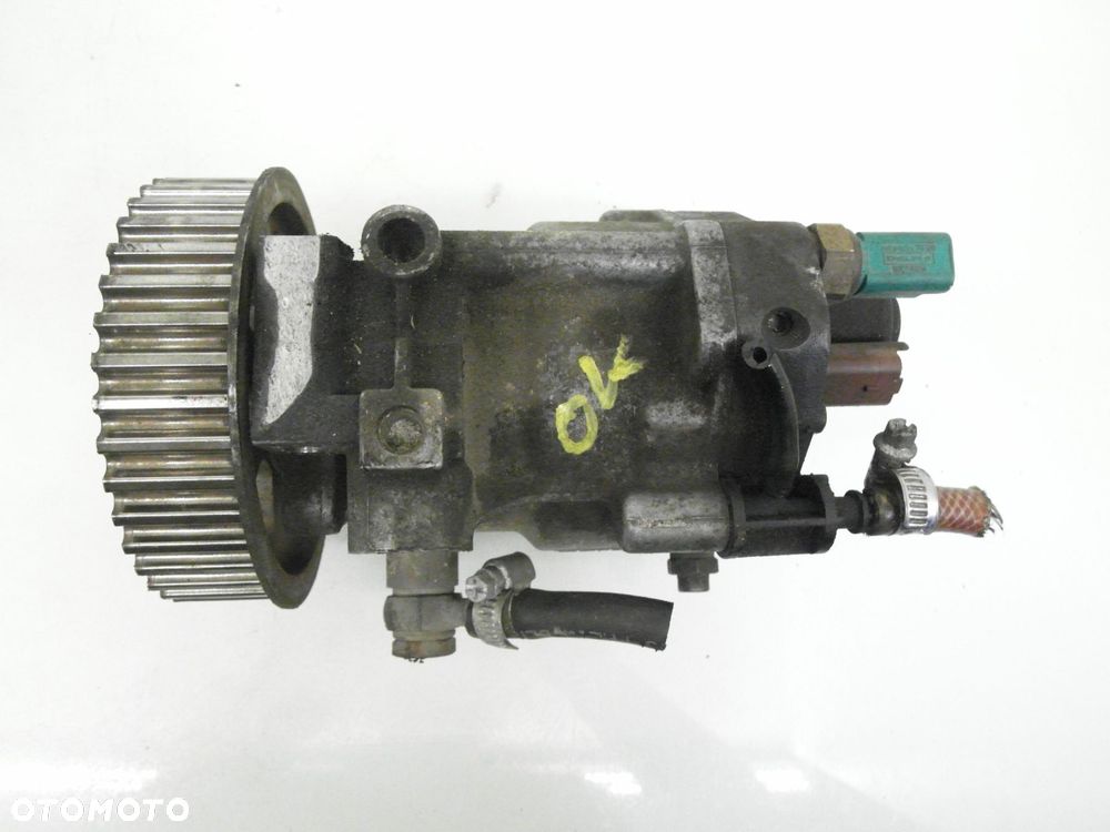 POMPA WTRYSKOWA RENAULT MEGANE II 1.5 dCi 8200423059A R9042A041A 8200057225 - 7