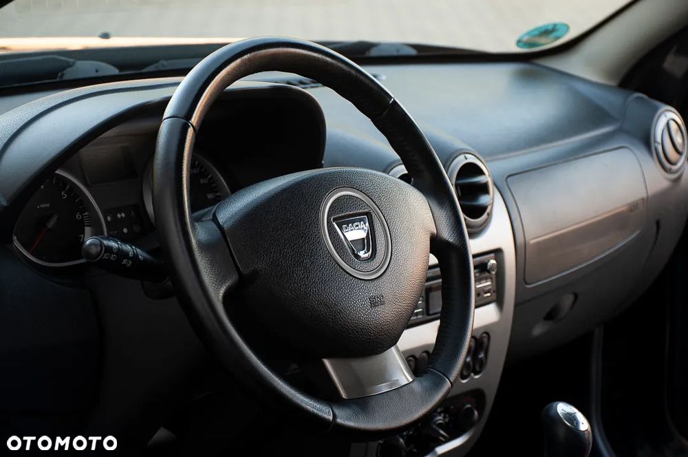 Dacia Duster 1.6 Ambiance - 33
