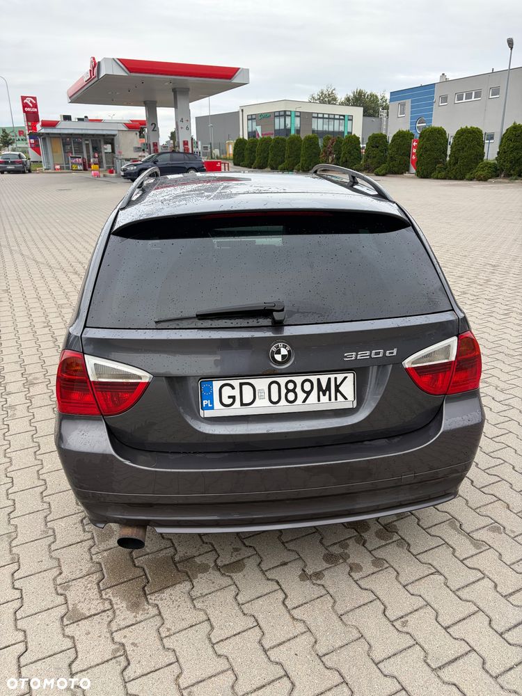 BMW Seria 3 - 7