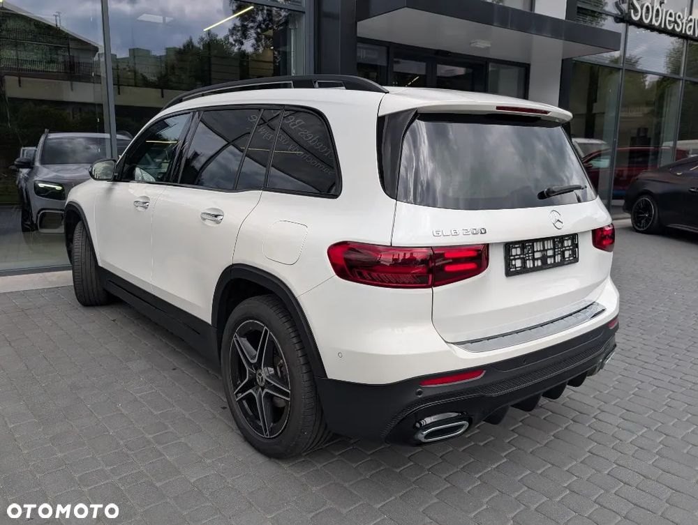 Mercedes-Benz GLB 200 Progressive 7G-DCT - 5
