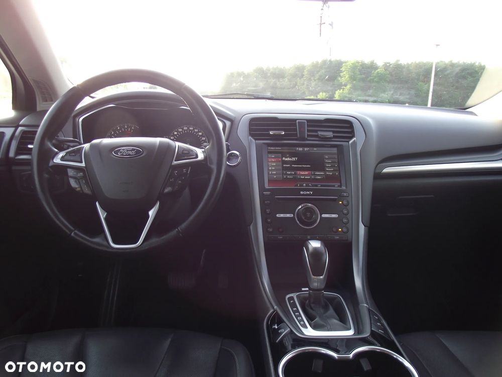 Ford Mondeo 2.0 TDCi Titanium PowerShift - 13