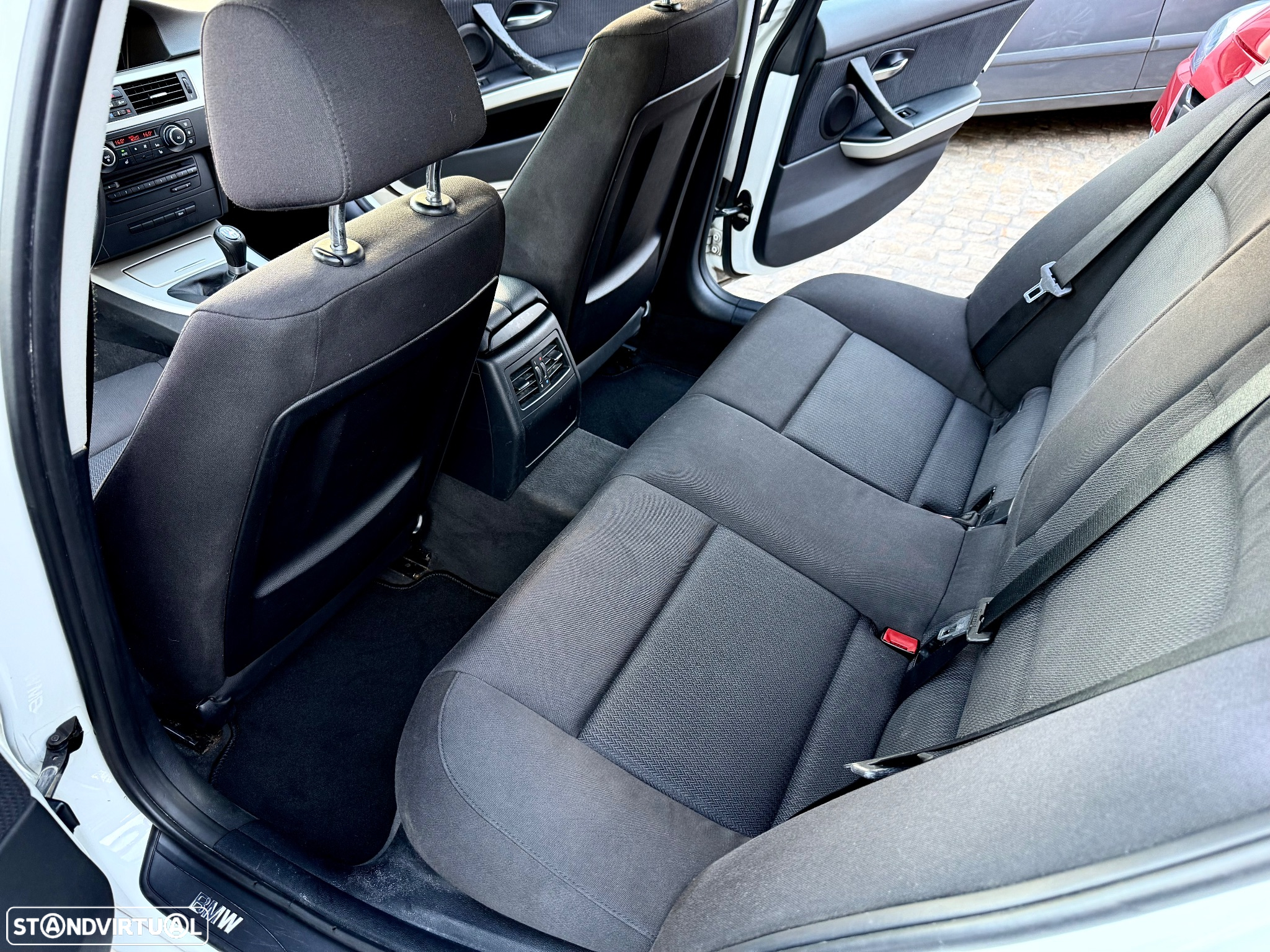BMW 316 d DPF Touring Edition Sport - 46